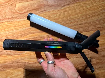 Video light . Ulanzi VL150