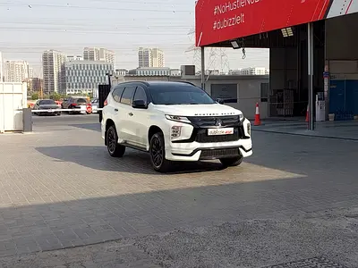AED 1338/month | 2023 Mitsubishi Montero Sport  | GCC Specs | Ref#507035