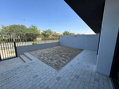 Spacious 3 Br+Maid |Mortgage Buyer Welcome | Internal Unit