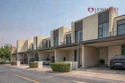PRIVATE GARDEN | VACANT | SINGLE ROW | 3BR+MAIDS