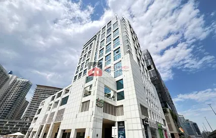 DAMAC PARK CENTRAL STUDIO FLAT FOR RENT 50000/- 2 CHEQUES