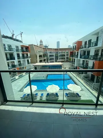 Pool View / Ready To Move In / Unfurnished