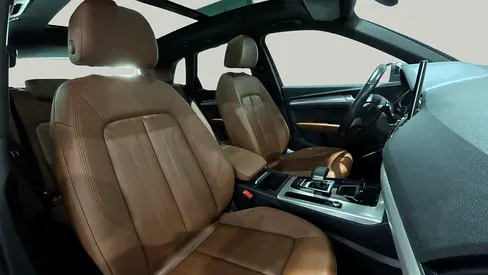 صورة مصغرة 6 لـ 2023 AUDI Q5