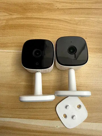 Eufy security indoor cam 2k T8400