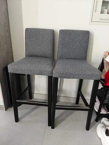 Bar stools. Pickup in Abu Dhabi