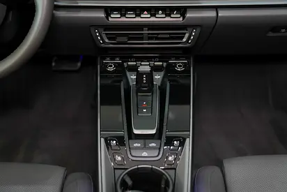 صورة مصغرة 16 لـ 2024 Porsche 911