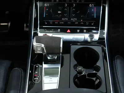 صورة مصغرة 16 لـ 2024 AUDI RS Q8