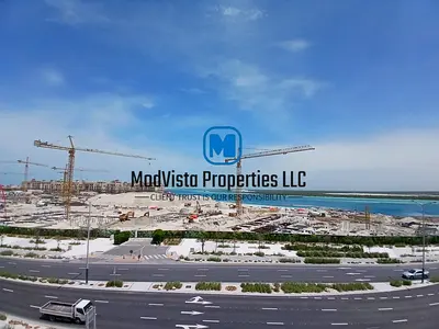 SEA VIEW • LARGE LAYOUT • MODERN LIVING