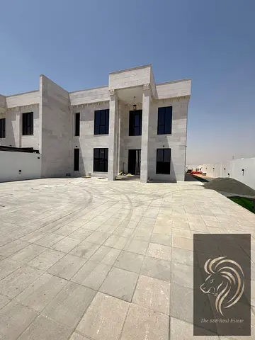 5 BEDROOM LUXURY VILLA FOR RENT IN AL TAI SHARJAH