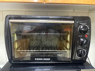 Black & Decker Countertop Toaster Oven - Used