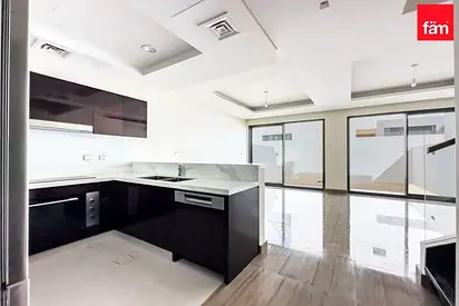 Vacant | Brand New | Great Layout