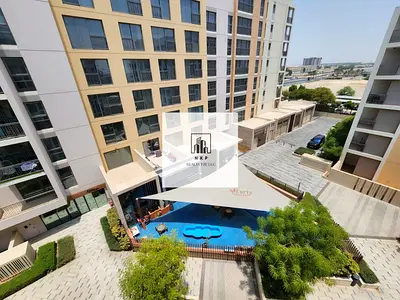 Spacious luxurious studio apartment with open view