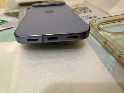 Pixel 10 Pro 128 GB Under Warranty