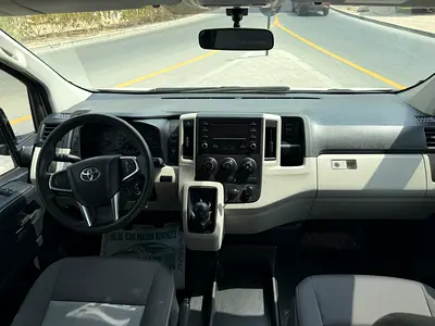 Toyota HiAce GLS, миниатюра 10