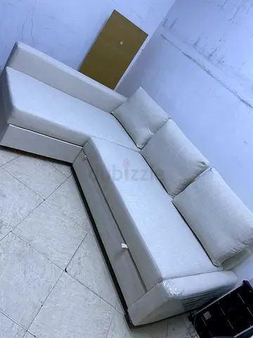 Modern Cream L-Shaped Sectional Sofa