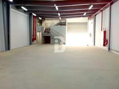 Only 40/sqft 4370 sqft warehouse in Jebel Ali