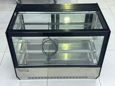 ثلاجة عرض حلويات وكيك تجارية – INOFRIGO TT900F