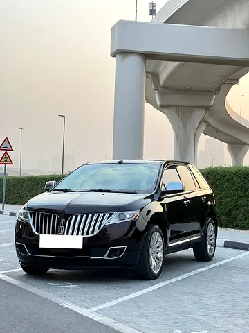 Lincoln MKX Titanium 2013 GCC Specs - Well Maintained