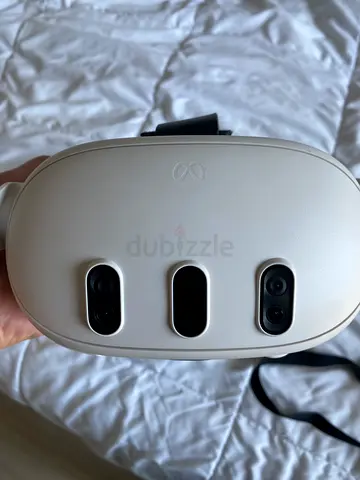 Used Meta 3 (Oculus) Quest-style VR Headset - Lightly Used