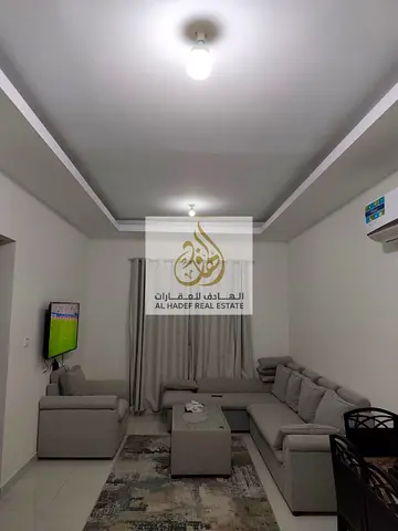 🏡 **للإيجار – غرفة وصالة في النعيمية بعجمان** 🏡  فرصة مميزة للسكن في واحدة من أكثر المناطق الحيوية والمطلوبة في إمارة عجمان! ✨ متاح الآن **شقة غرفة