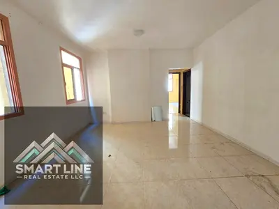 Golden Chance//2BHK apartment with Balcony and 6 cheques//Family Building, Just 30k