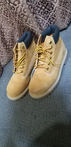 Used Tan Work Boots - Size uk 1, Good Condition