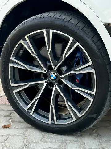 2019 BMW X7 — фото 19