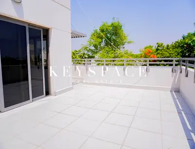 Distinguished Family Sanctuary | Prime Gated Community | Resale