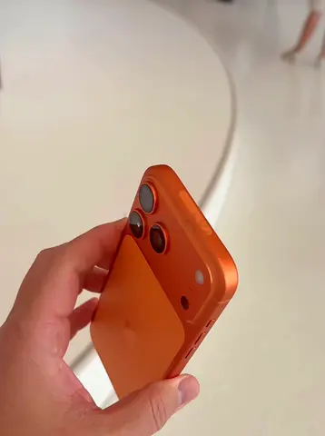 I phone 17 pro max 256gb UAE version