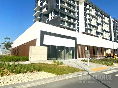 Retail Shop | Prime Location | Azizi Riviera 3