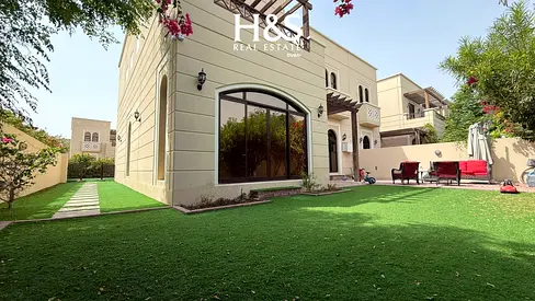 Corner Unit | Type A | 4 Bed Maid | Mudon