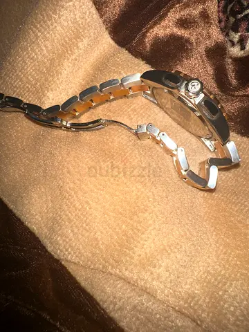 ساعة  فخمة Gc (Guess Collection) - صناعة سويسرية أصيلة Swiss Made