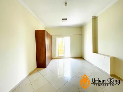 Spacious Studio Apt With Balcony // All Amenities // For Family