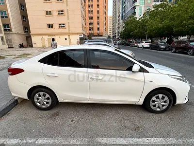 Toyota Yaris 2022 E - GCC Specs - family car