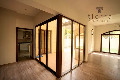 Huge Plot | Upgraded | Landscaped Garden