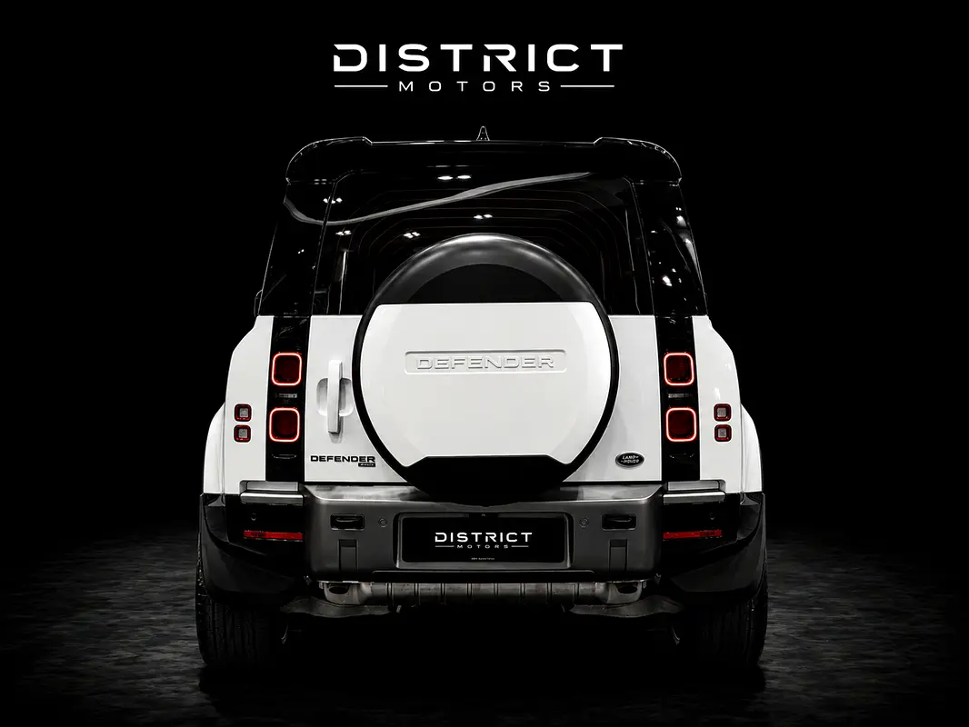 Land Rover Defender 2023