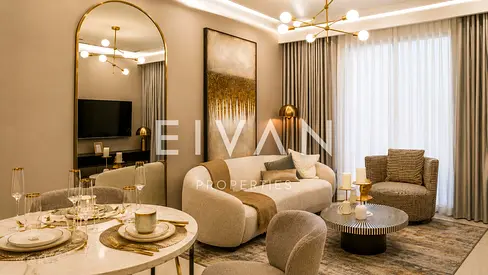 Large Layout | Premium Amenities | Corner Unit