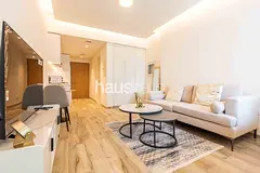 Stylish Furnishing | Contemporary | Prime Location