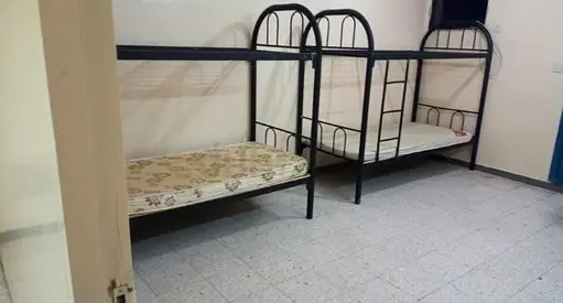 Ladies bedspace available near adcb metro al Karama,Dubai