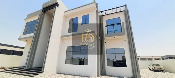 فيلا 10.000 قدم 5غرف نوم ماستر || مجلس وملحق منفصل مطبخ ||وغرفة خادمة|غرفة غسيل واستور ||تشطيبات راقية ||موقع ممتاز||بسعر نار.
