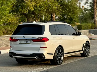 2019 BMW X7 — фото 8
