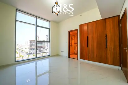 شقة بغرفة نوم واحدة | إطلالة على وسط المدينة | تخطيط مفتوح