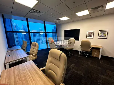 Size 253 sqft | Perfect for SMEs & Startups | Furnished