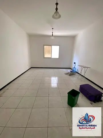 Spacious studio on Jamal Abdul Nasser Street with separate kitchen, bathroom, built-in wardrobes and central AC. Prime main-road location, AED 23,000,