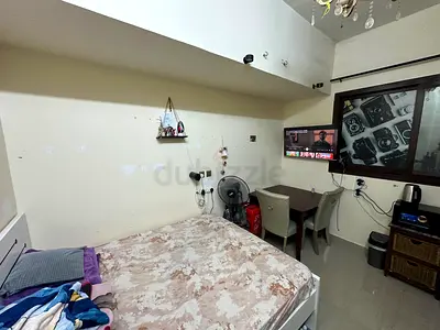 Big partition room available in Al Nahada 2