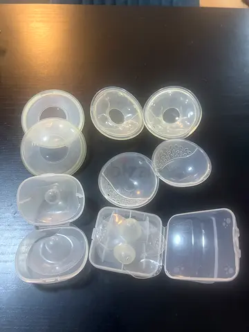 Set of Silicone Breast Shield Flanges and Valve Covers - Spare Parts