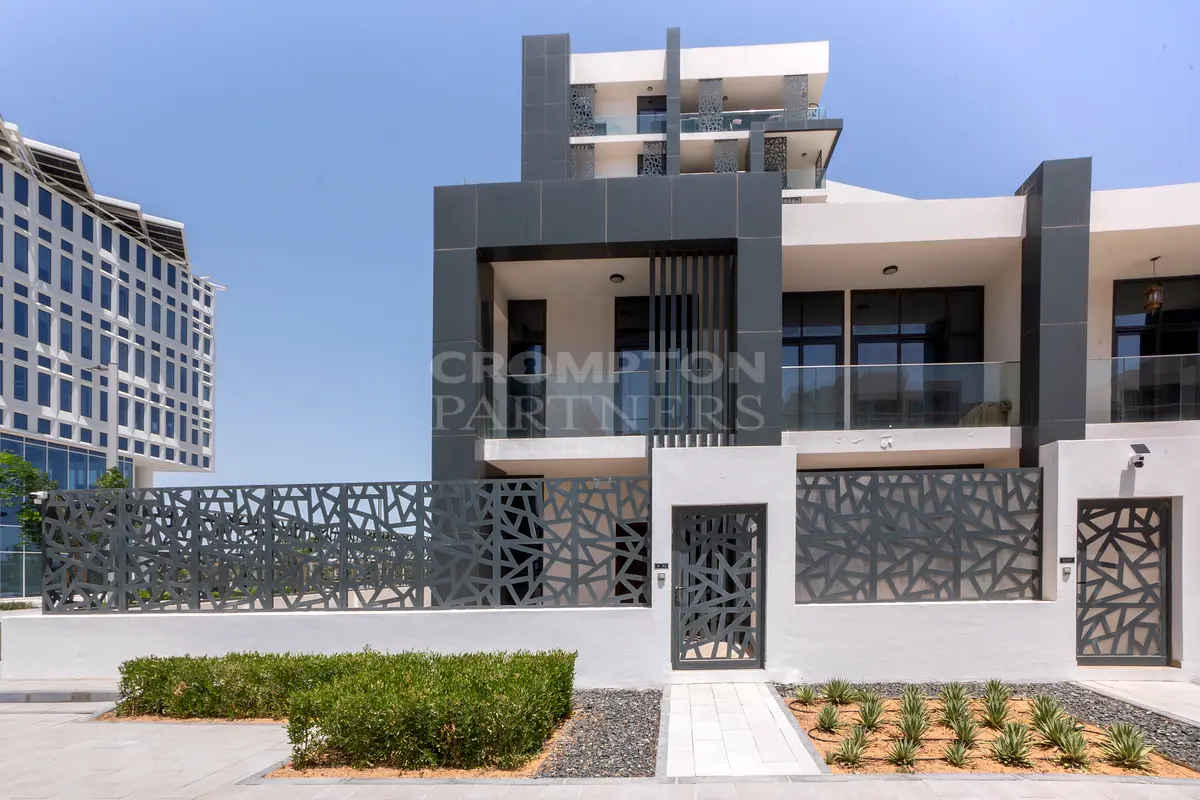 First Occupancy | Biggest Plot | Vacant OT