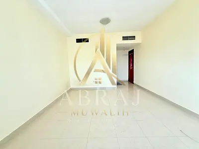 Open View 1bhk parking free rent 40k 6cheque payment Near by Ansar mall only for family