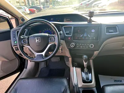 صورة مصغرة 7 لـ 2015 Honda CIVIC