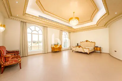 Exquisite 5BR Villa | Furnished | Prime Location